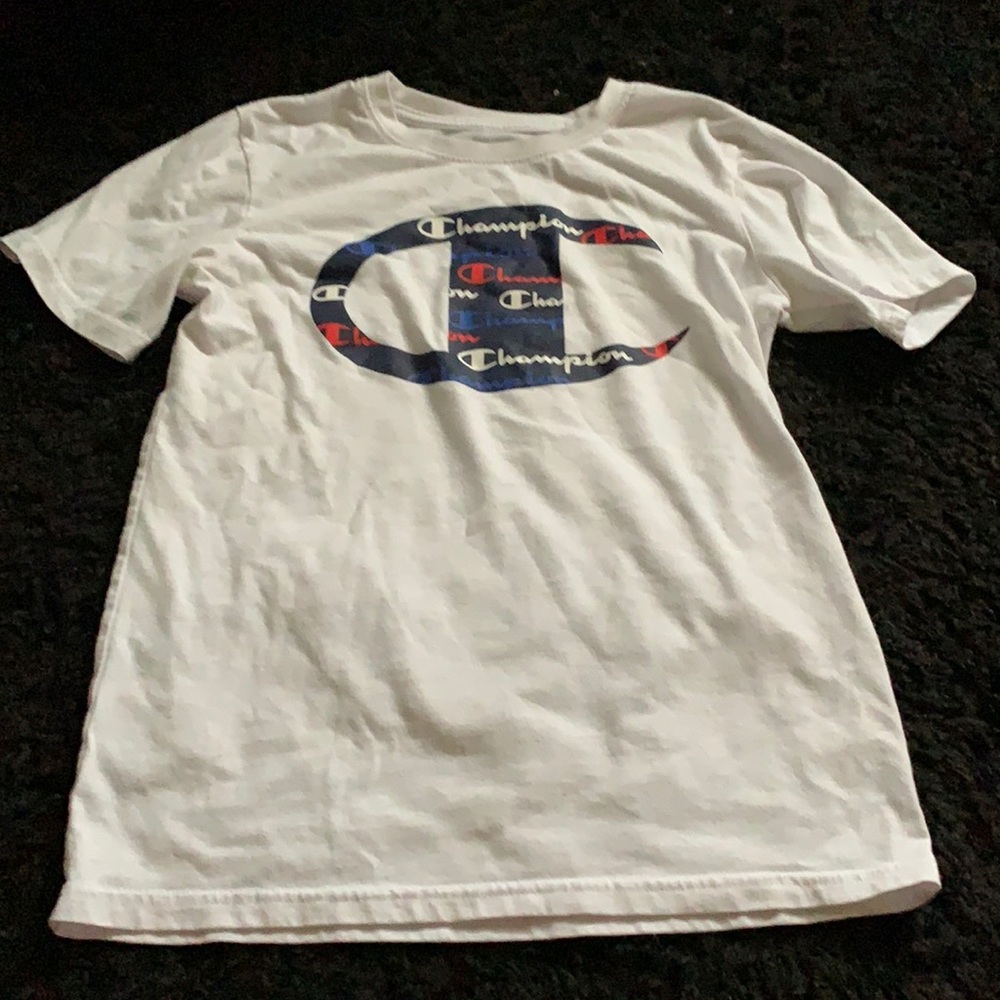 Boys white tee!